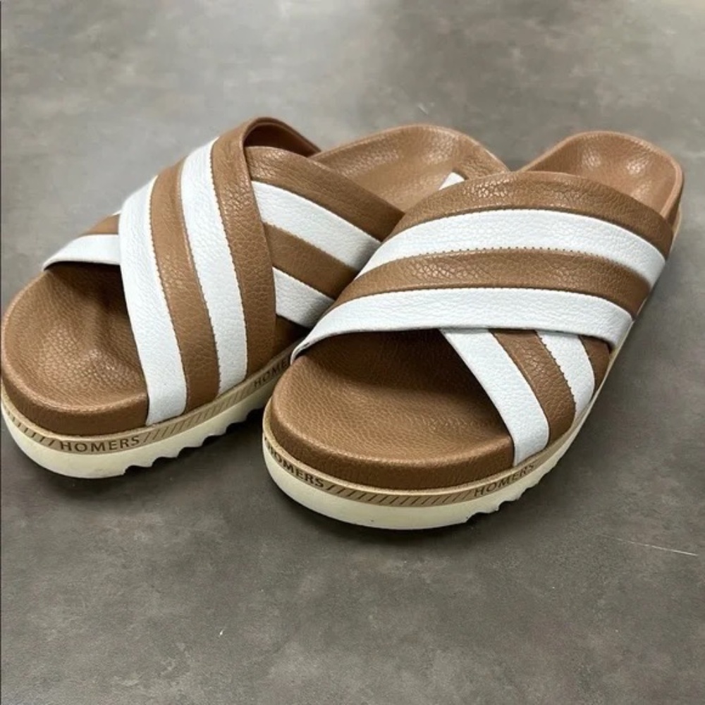 Homers Brown and White Crisscross Sandals with Thick Sole sz 6